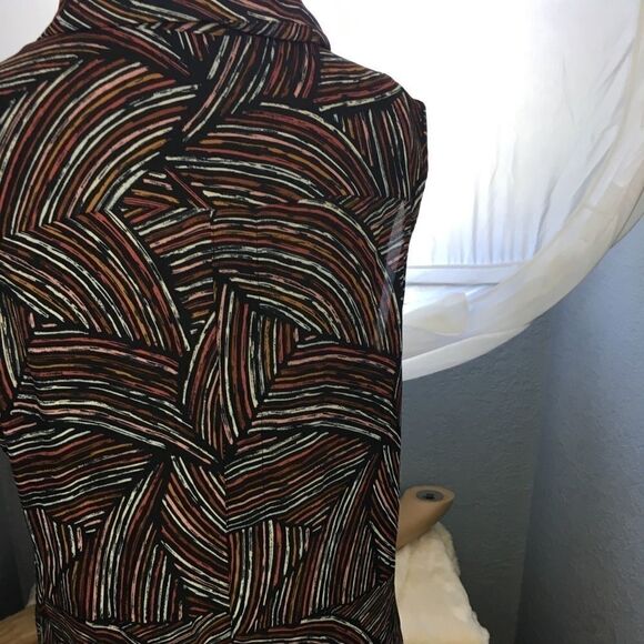 Apt 9 Multi Print 2 Pocket Sleeveless S - Picture 4 of 6